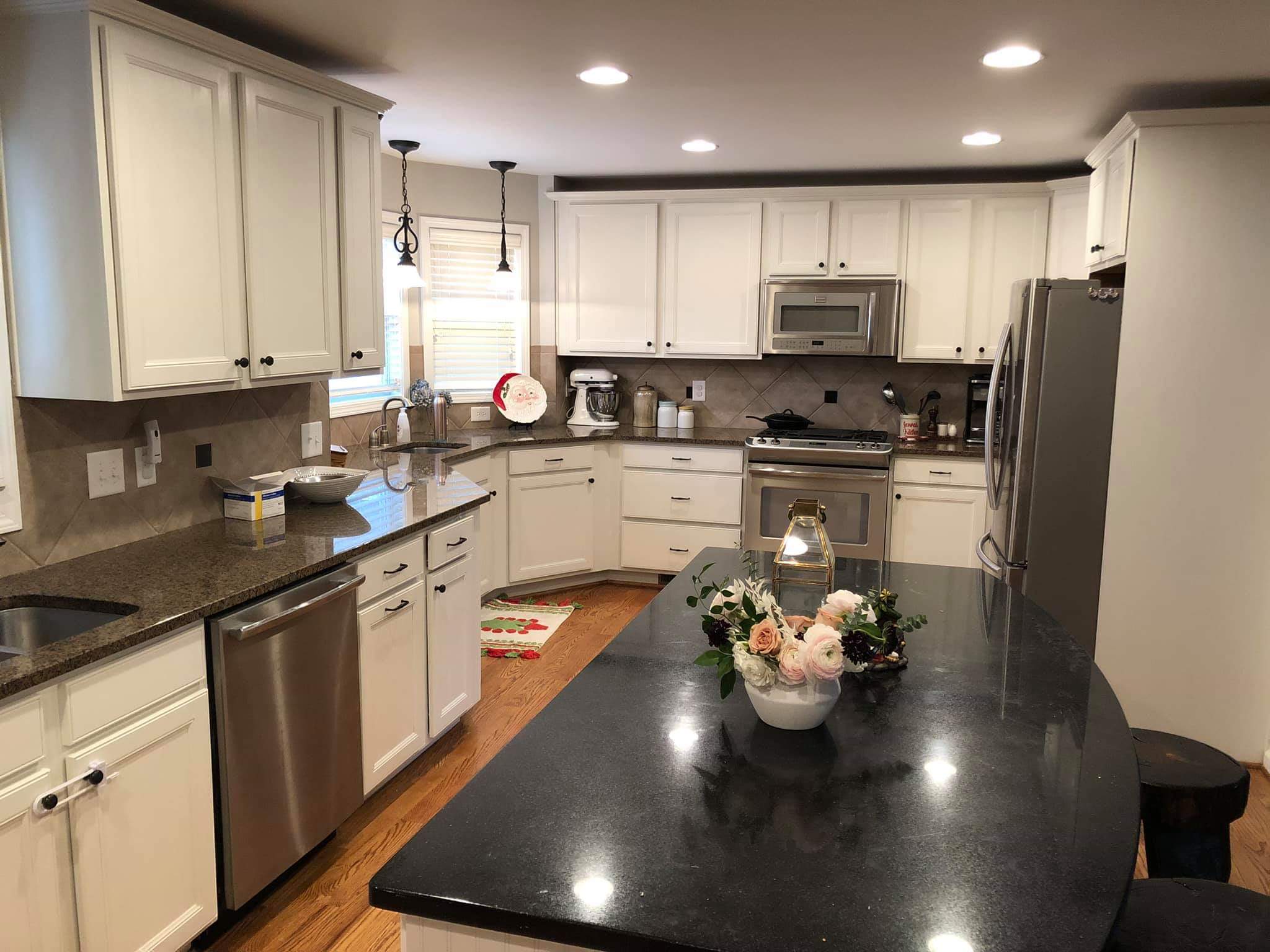 For kitchen cabinet painting Woodstock GA homeowners call the pros at Residential Property Preservation.